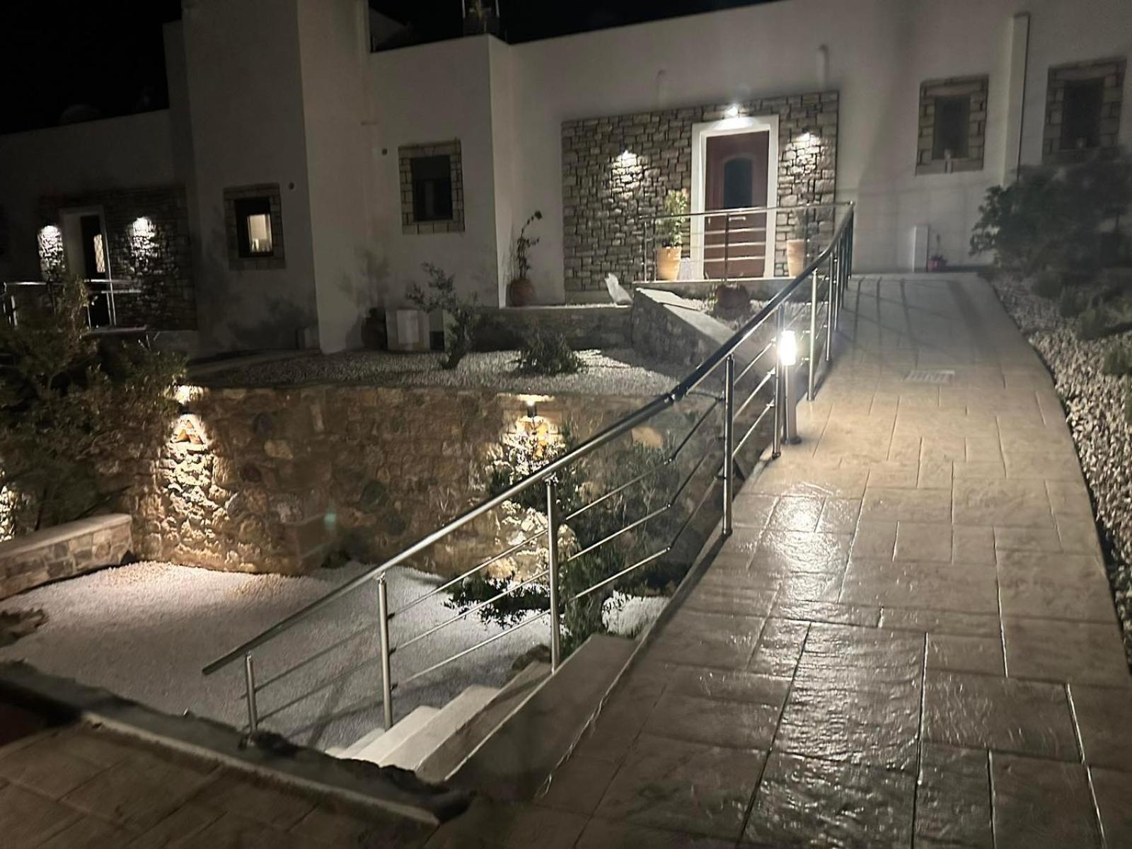 Mediterranean View Villa Makrýgialos 외부 사진