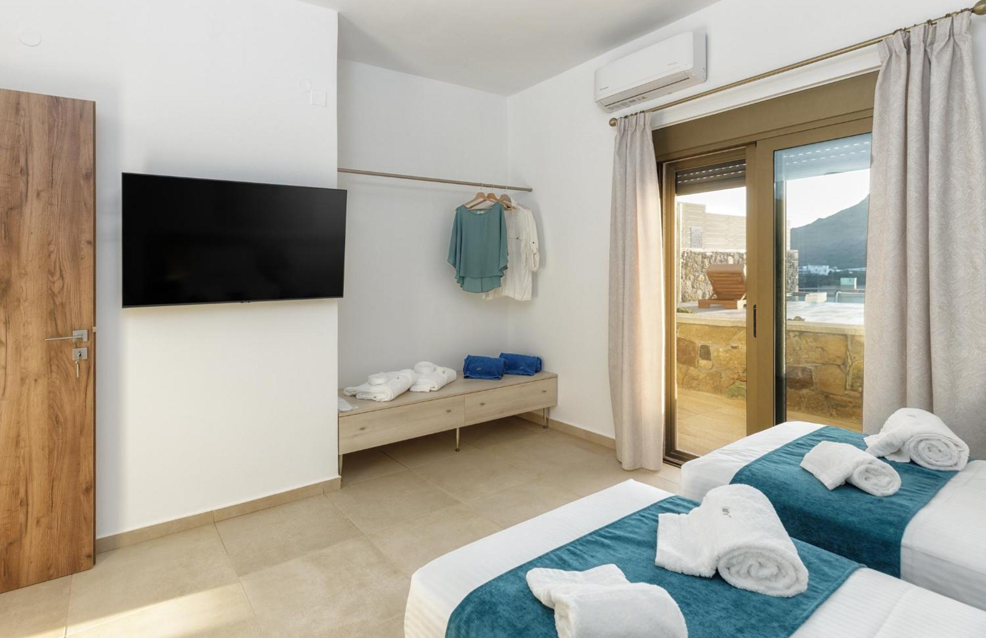 Mediterranean View Villa Makrýgialos 외부 사진